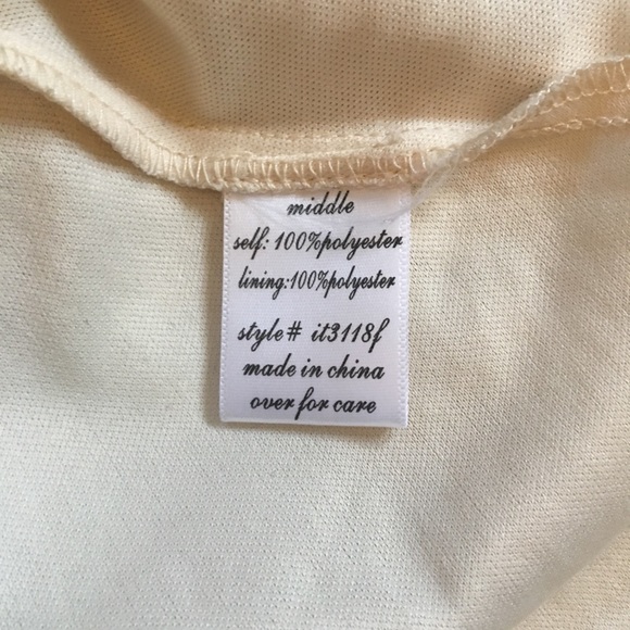 Scalloped Peplum Top - Picture 5 of 8